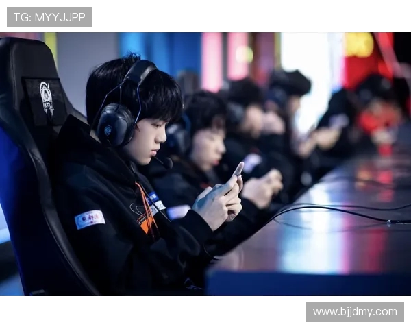 国际邀请赛精彩回顾:TES逆袭之路展现团队实力与决心 国际邀请赛精彩回顾:TES逆袭之路展现团队实力与决心