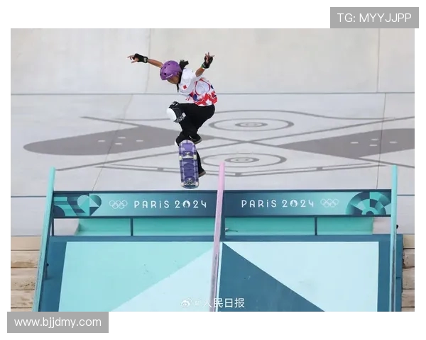 成都滑板队与武汉滑板队赛后战术分析与复盘探讨 成都滑板队与武汉滑板队赛后战术分析与复盘探讨