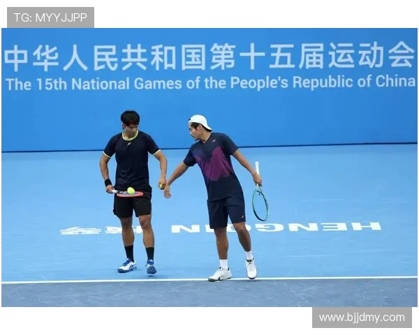 深圳网球队在全国锦标赛中的意识表现与战术分析 深圳网球队在全国锦标赛中的意识表现与战术分析