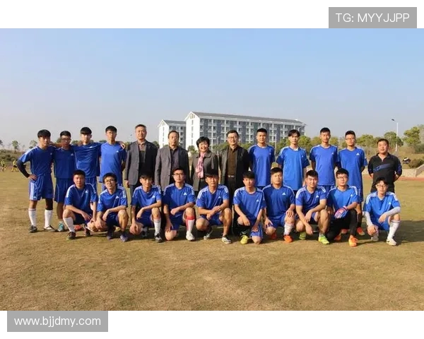 深圳足球队比赛经验分析与数据解读助力球队提升竞技水平 深圳足球队比赛经验分析与数据解读助力球队提升竞技水平