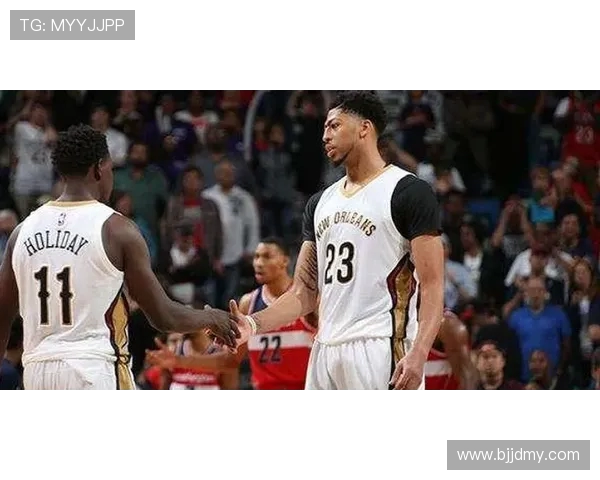 雷霆与开拓者激战四月之夜NBA季后赛精彩回顾与分析 雷霆与开拓者激战四月之夜NBA季后赛精彩回顾与分析