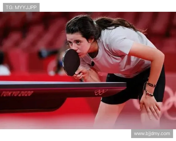 与乒乓球女将杨静的深度对话探讨她的职业生涯与心路历程