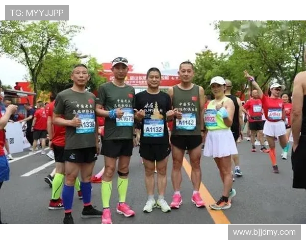 南京滑板队在马拉松大满贯中的意识表现与团队协作深度解析 南京滑板队在马拉松大满贯中的意识表现与团队协作深度解析